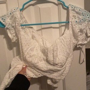 super cute never worn